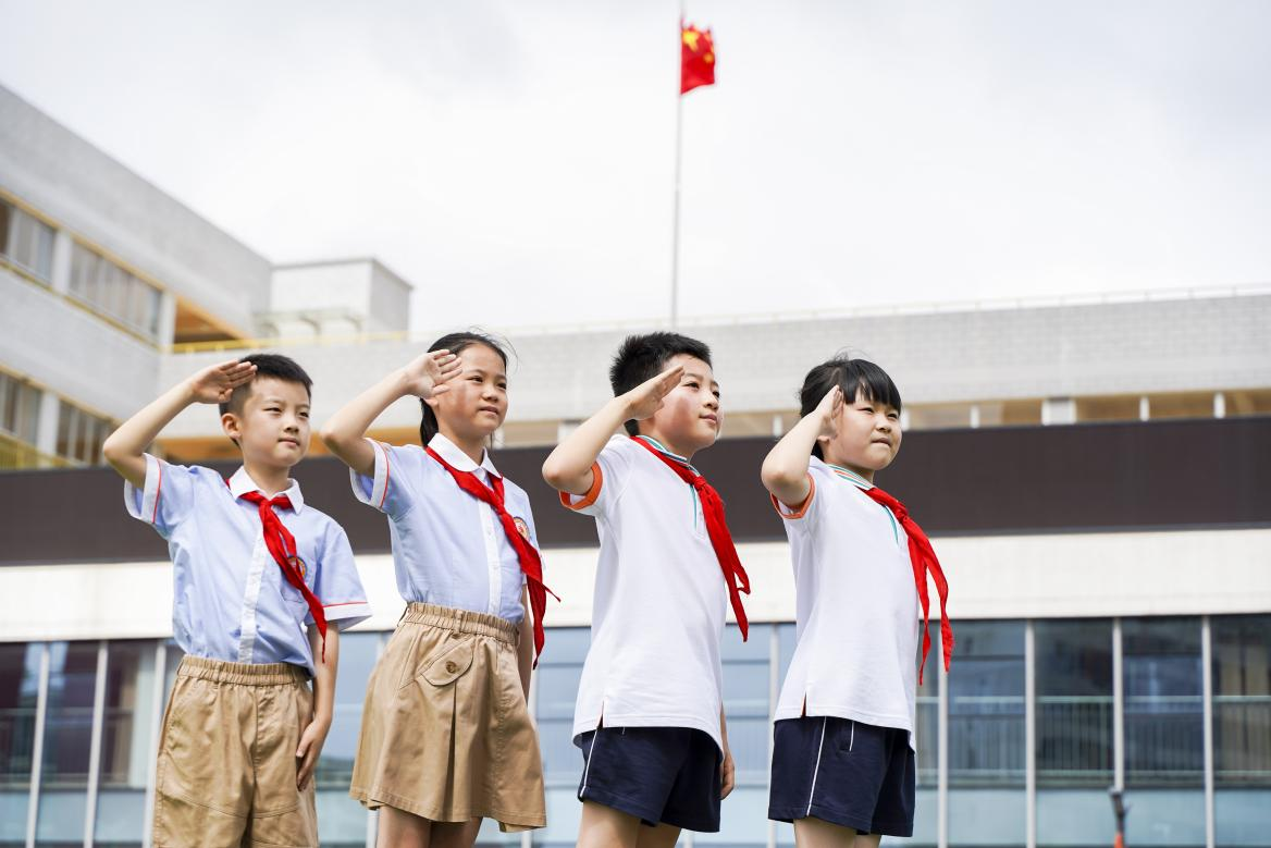 小学校服定制