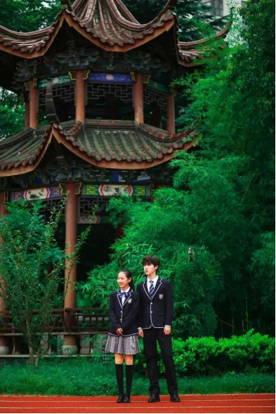 派逊校服