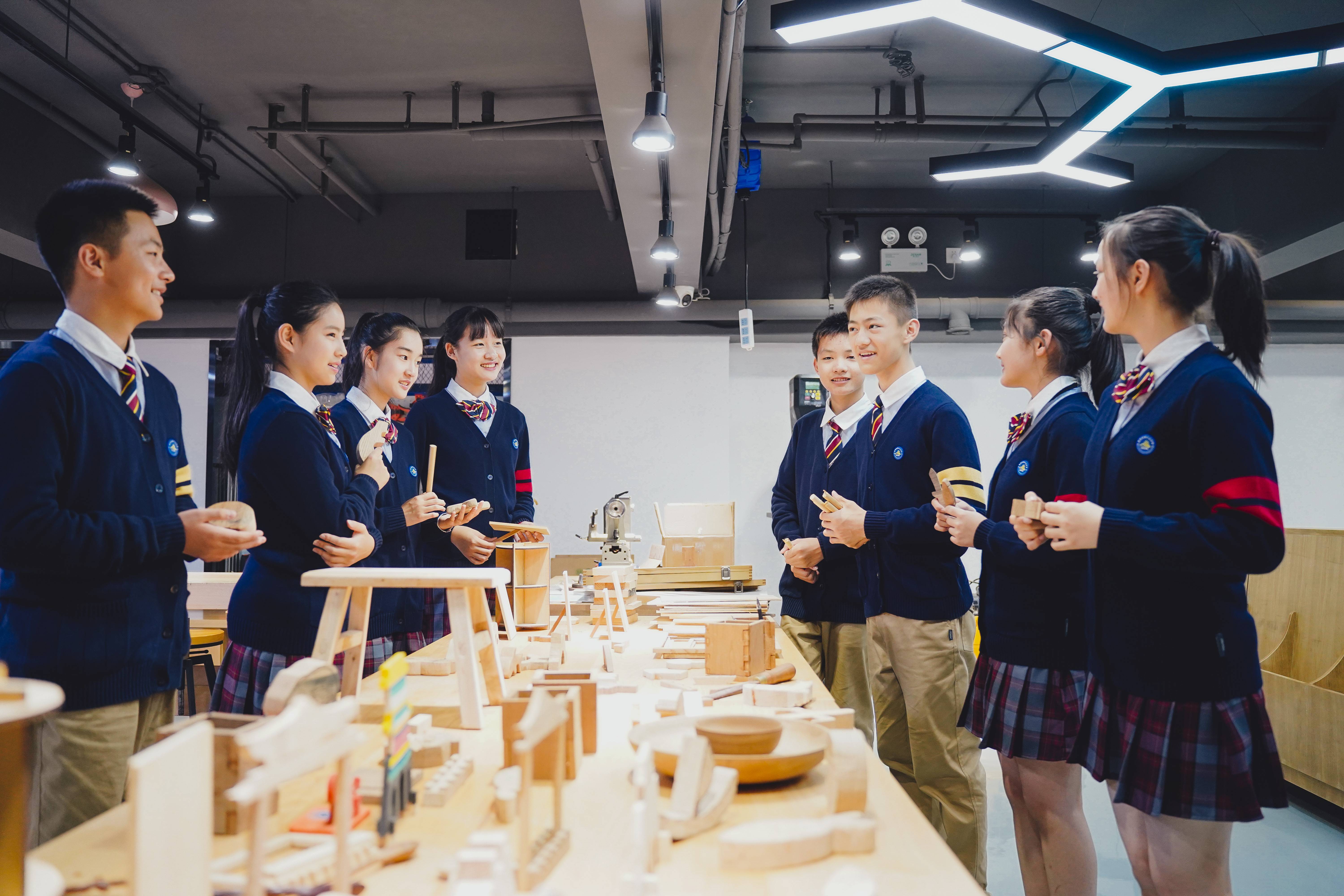 南京市第十三中学红山分校